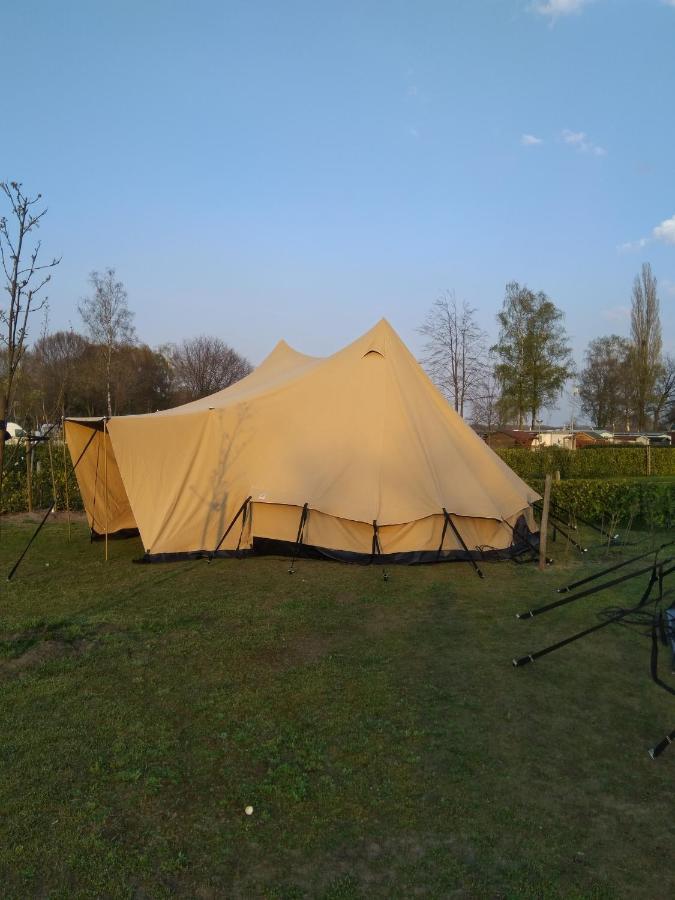 Tent-Ok Opende Ngoại thất bức ảnh